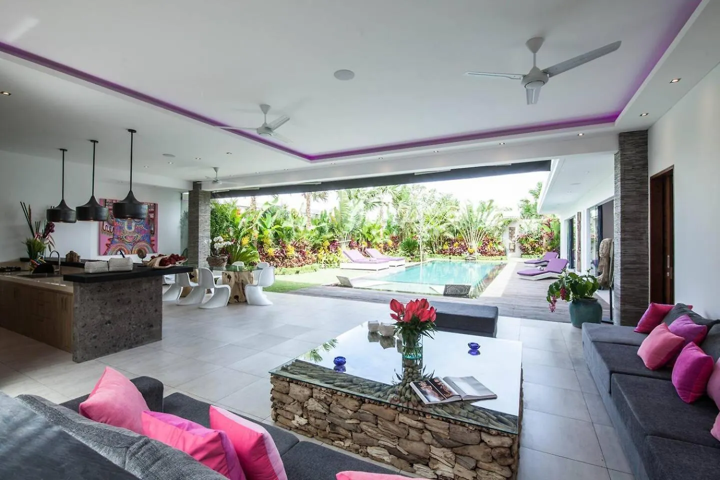 Seminyak Superbe Villa 4 Chambres 0*,  Indonesia